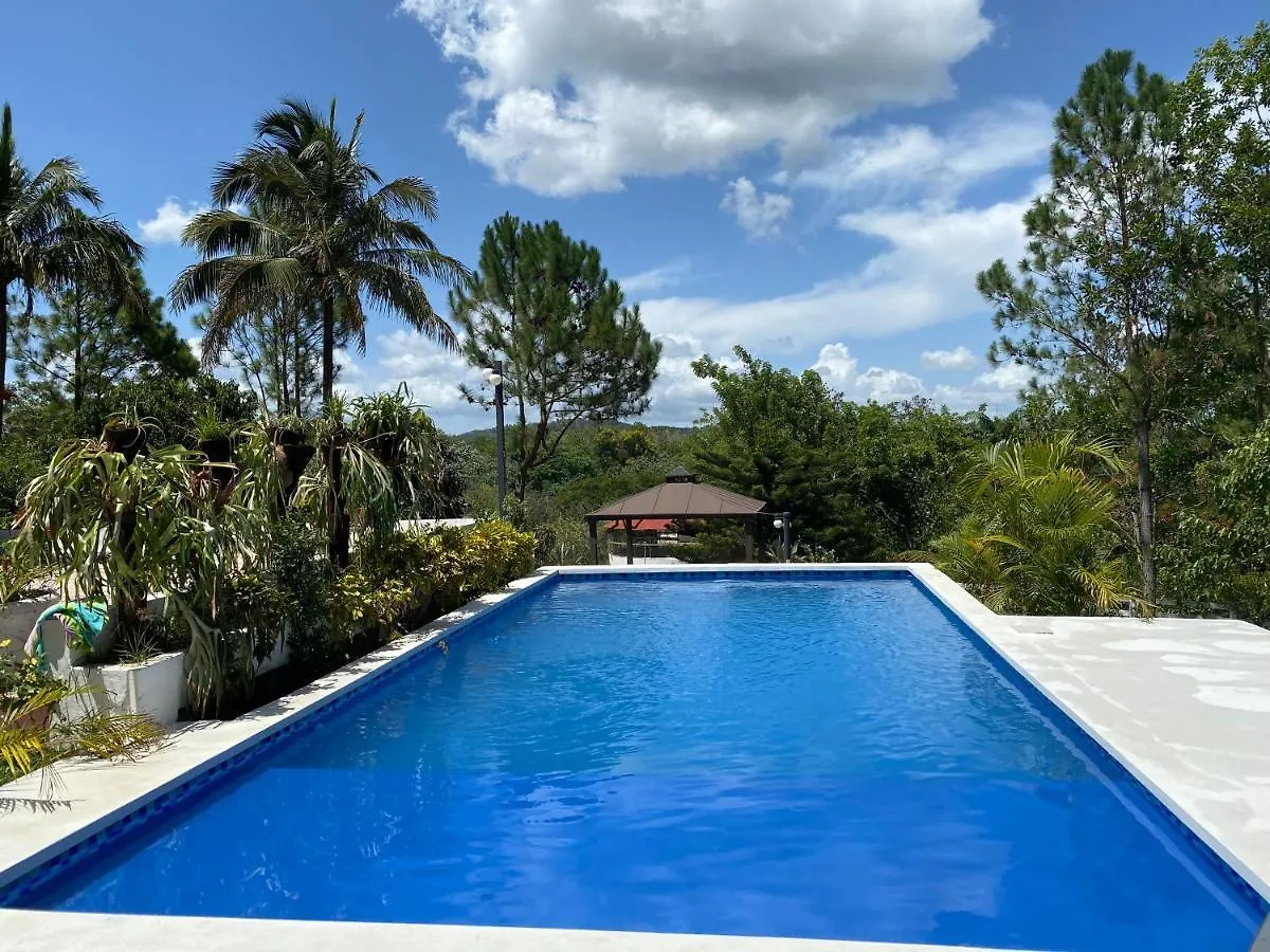 Villa Haus unter Palmen Jarabacoa